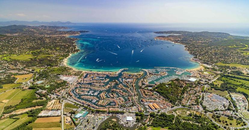 2 Bedrooms, 15 Min Walk To Beach, Ac, Pool & Fiber Internet In A Quiet, Private Gated Domain 5Kms To St Tropez Cogolin Bagian luar foto